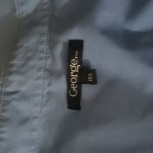 Short sleeve men's button-up blue collared (15.5) shirt by George